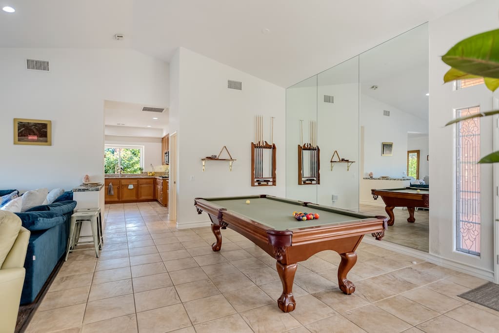 the-comfort-of-home-with-the-luxury-of-a-resort./