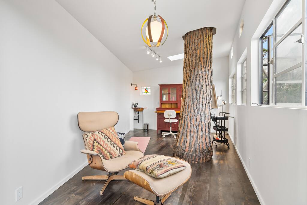 The Robinson Tree House in Silver Lake