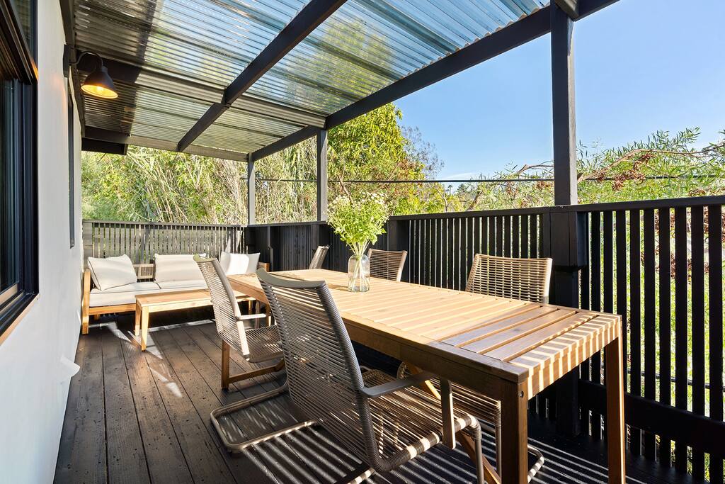 City Oasis, Stunning Panoramic Views,