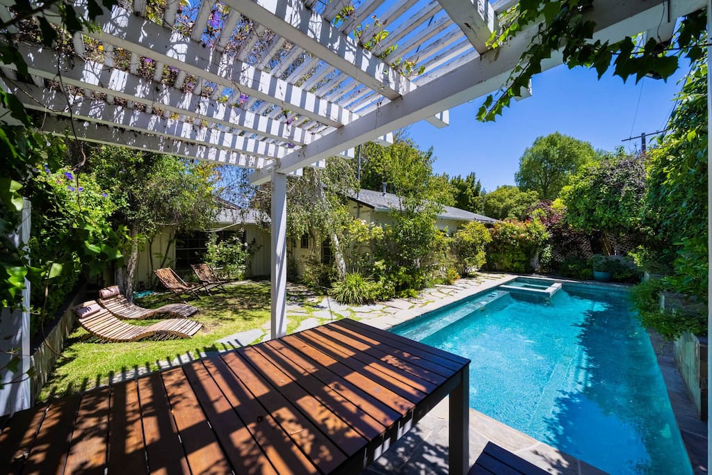 Pool, Spa, Ping-Pong, Mini-Golf 5BR