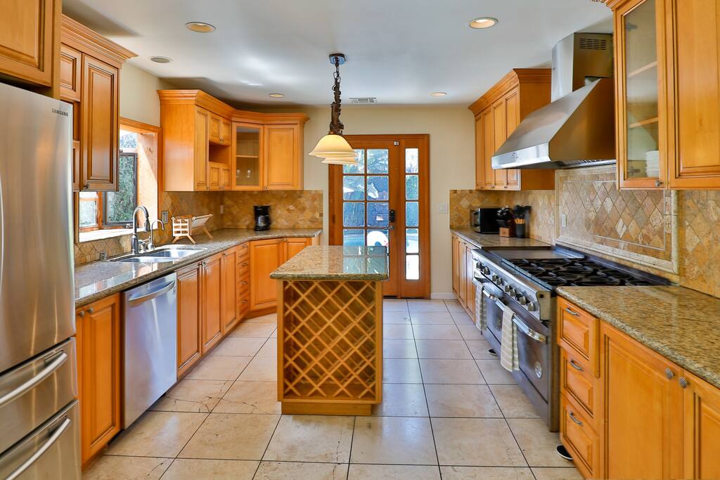 Large fully equipped kitchen