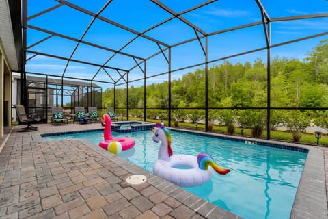 Themed Villa w Arcade & Pool/Spa 1 Block to Resort