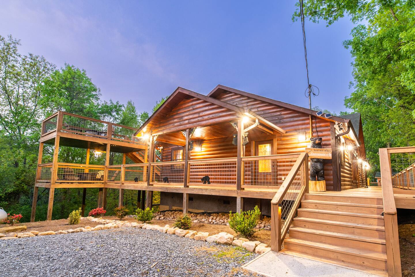 Entrance from driveway to our one level cabin