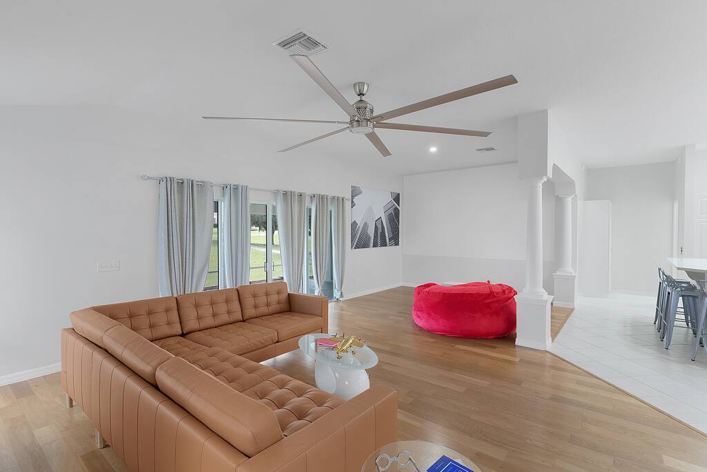 3 Bedroom w/Heated Pool on Championship course - The Villages 3 Bedroom w/Heated Pool on Championship course - The Villages