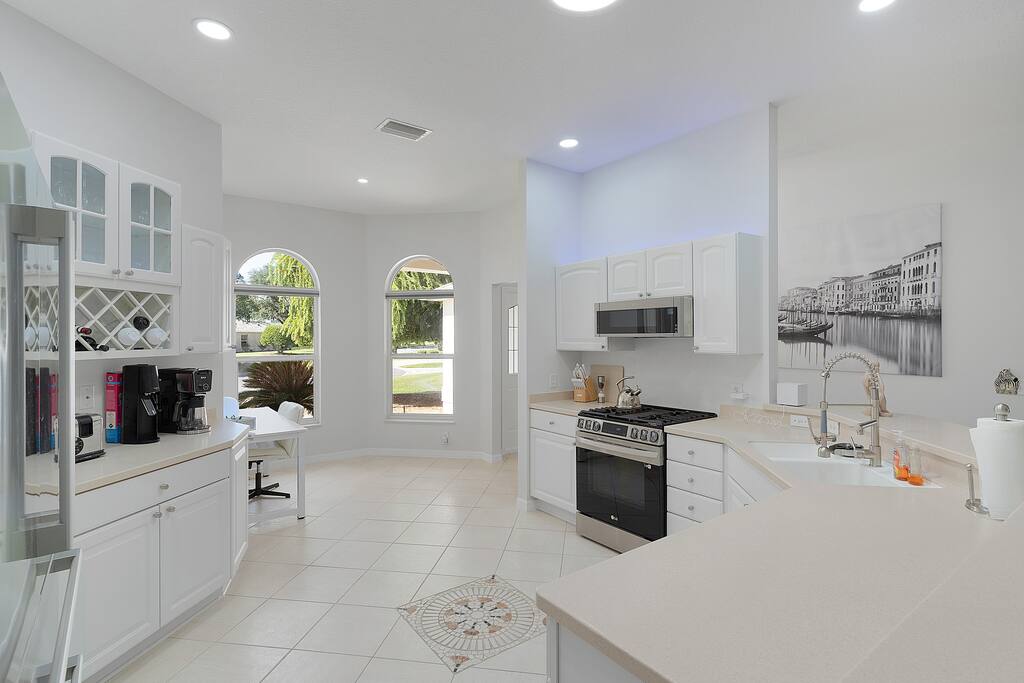 3 Bedroom w/Heated Pool on Championship course - The Villages 3 Bedroom w/Heated Pool on Championship course - The Villages