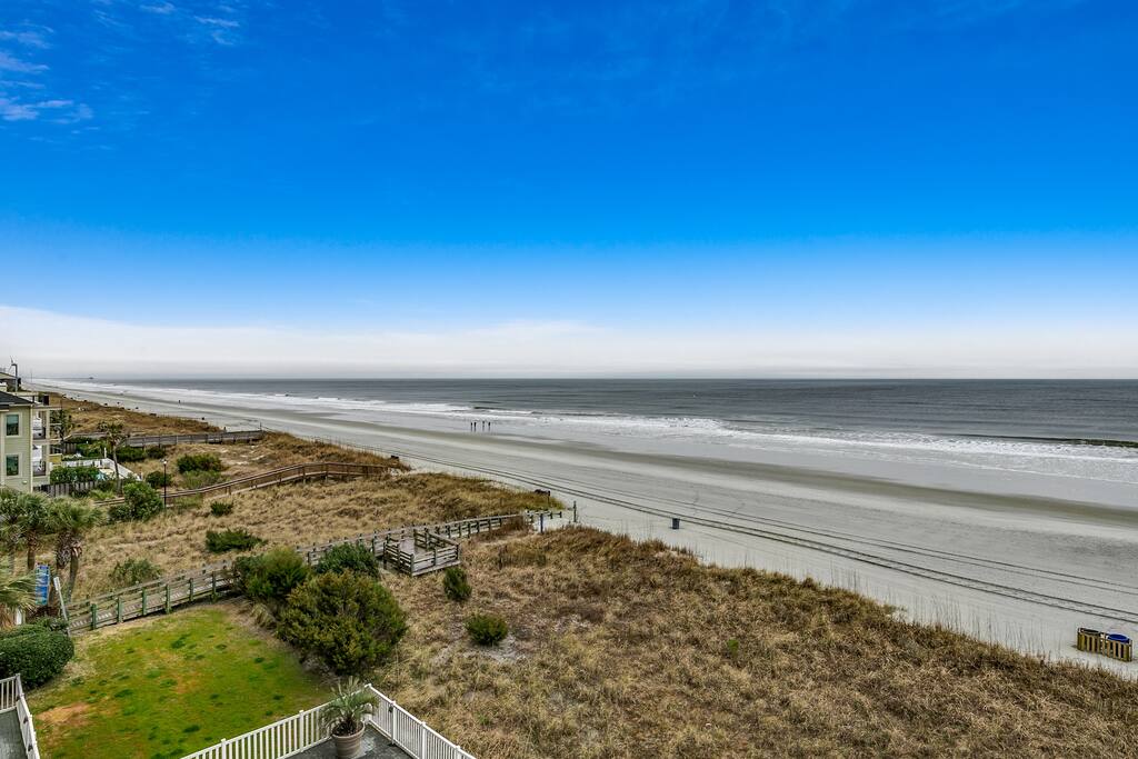 direct-oceanfront-parking-near-doorpool/