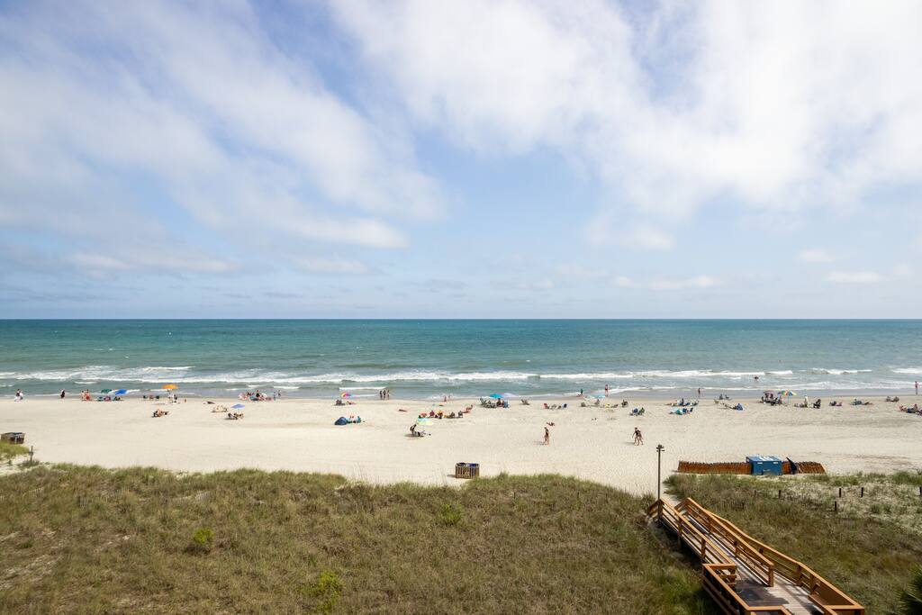 direct-oceanfront-parking-near-doorpool/