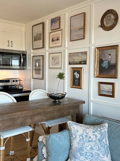 Discover the epitome of luxury in our King Suite Villa, featuring expansive ocean views, a new comfy West Elm Sofa, a curated coastal Gallery Wall, 2 55” SMART TVs, and new Gourmet Kitchen including a Bosch Dishwasher!