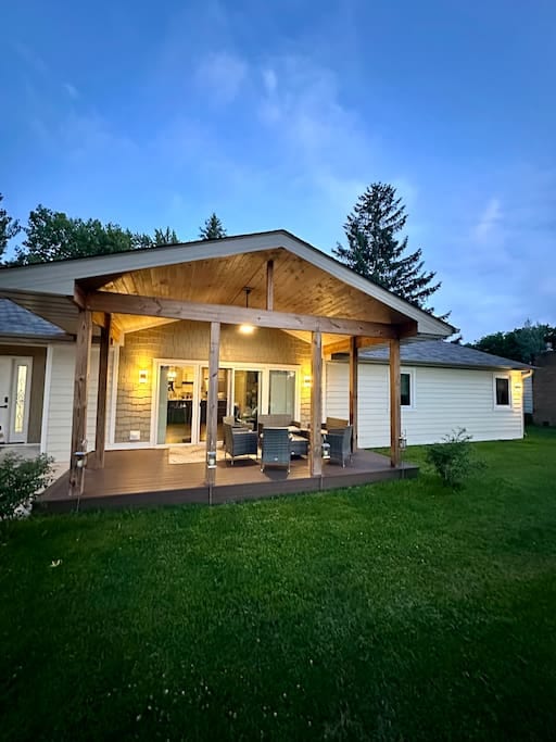 Remodeled River Front House! - St. Joseph