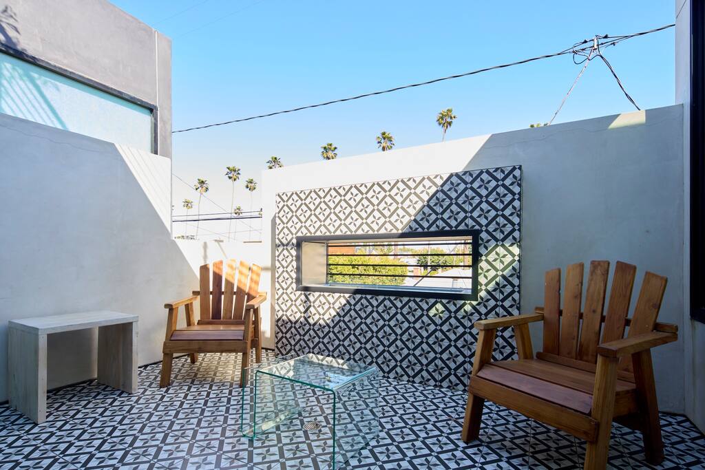 art-deco-elegance-in-venice-or-pool-spa-rooftop/