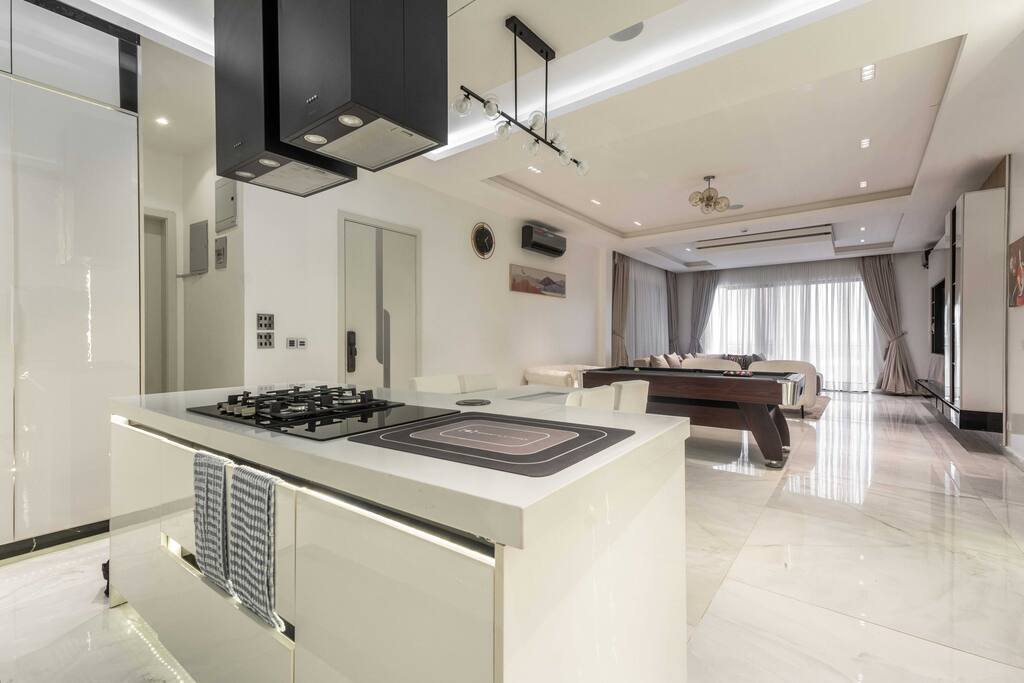 George Residence - Elegant Lekki 2 BR | Free Wi-Fi
