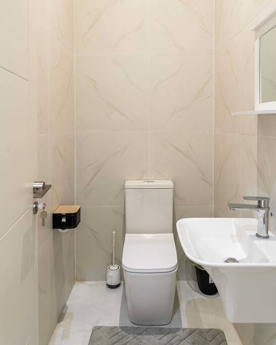 George Residence - Elegant Lekki 2 BR | Free Wi-Fi