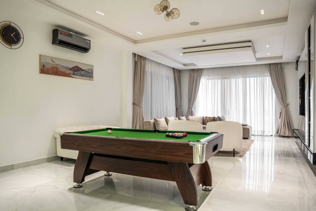 George Residence - Elegant Lekki 2 BR | Free Wi-Fi