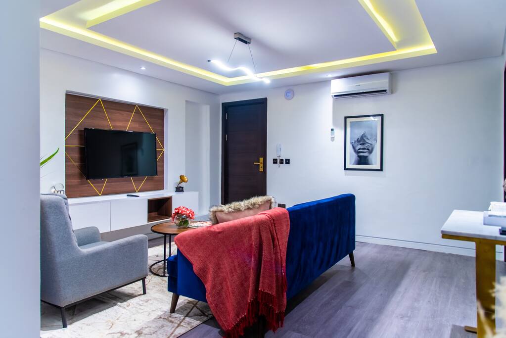 George Residence – Lekki 2Bedroom | Cozy & Stylish