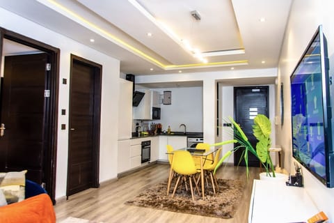 George Residence - Spacious Lekki 1BR | Free Wi-Fi