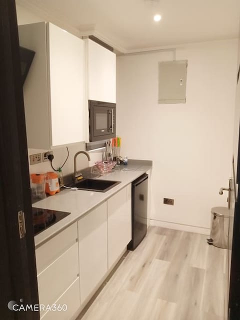 George Residence - Spacious Studio in Lekki | WiFi