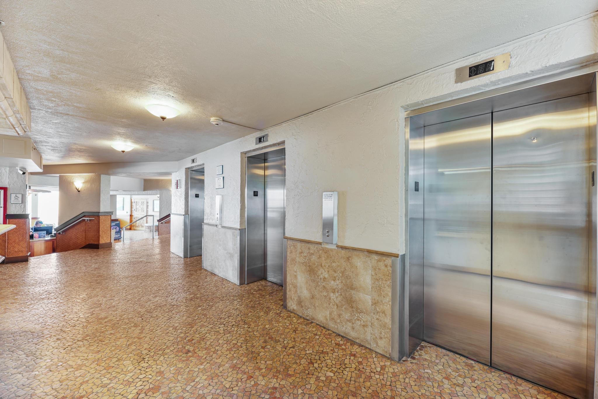 Maui Tropical Sunset - Lahaina