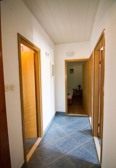 Apartment Marko - Unit 371453-13
