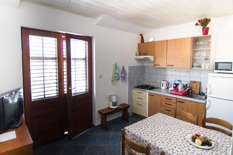 Apartment Marko - Unit 371453-13
