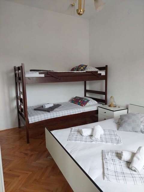 Apartments Pavao - Unit 371455-13