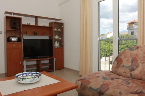 Apartment Vinko - Unit 371463-13