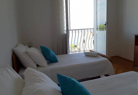 Apartments Mar - Unit 371472-13