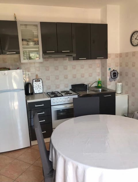 Apartments Mira - Unit 371479-13