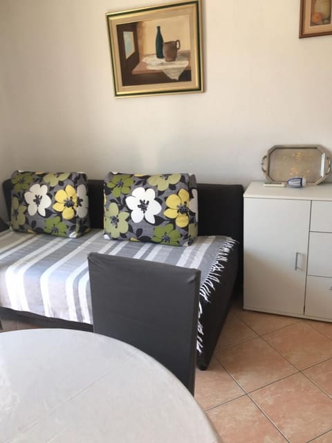Apartments Mira - Unit 371479-13