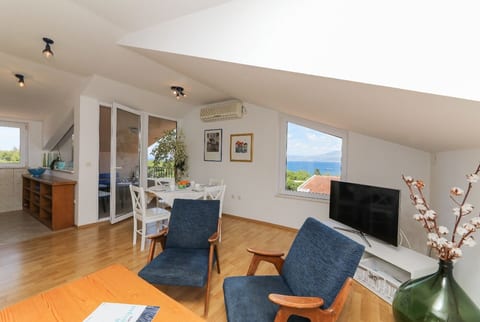 Apartment Ana - Unit 371488-13