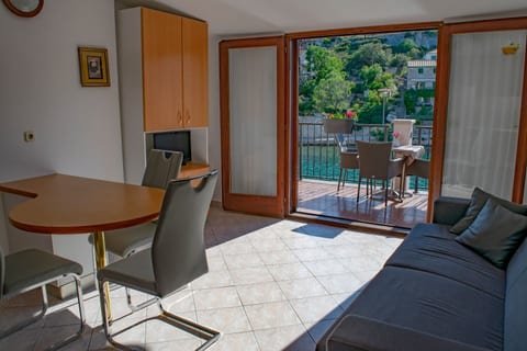 Apartments Daira - Unit 371521-13