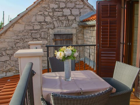 Apartments Daira - Unit 371522-13