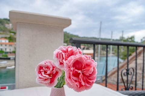 Apartments Daira - Unit 371522-13