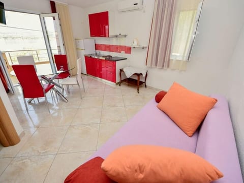 Apartments Vini - Unit 373588-13