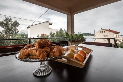 Apartment Martina - Unit 371577-13