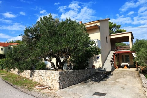 Apartment Martina - Unit 375421-13