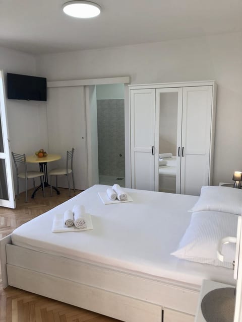 Apartments Sini - Unit 372140-13