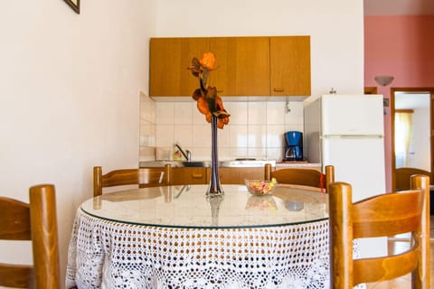 Apartment VV - Unit 371593-13