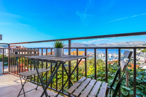 Apartment Mara - Unit 371596-13