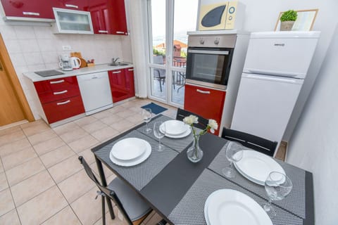 Apartment Mara - Unit 374350-13