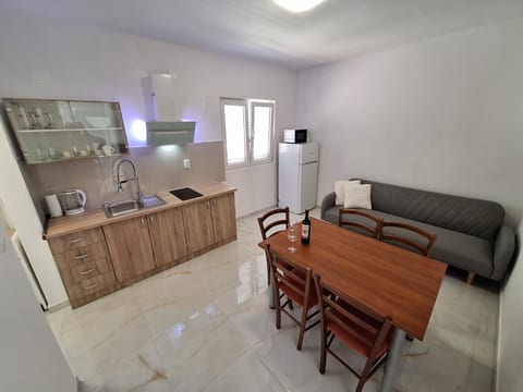 Apartment Graciela - Unit 371606-13