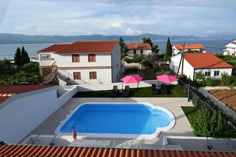 Apartment Mihovilovic - Unit 371625-13