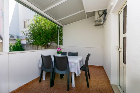 Apartments Zdravko - Unit 371628-13