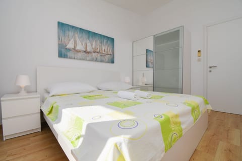 Apartments Rose - Unit 371630-13