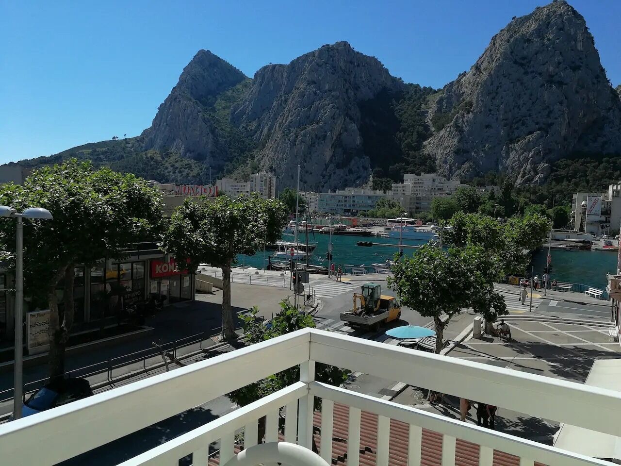 Apartment Toma - Unit 371650-13