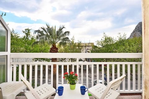 Apartment Toma - Unit 371650-13