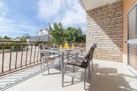 Apartment Goge - Unit 371674-13