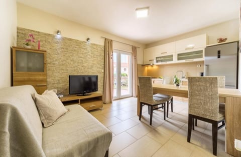 Apartment Goge - Unit 374680-13