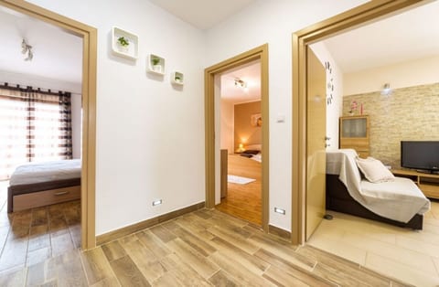 Apartment Goge - Unit 374680-13