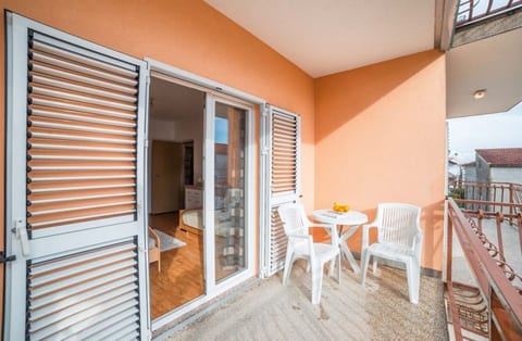 Apartment Goge - Unit 374680-13