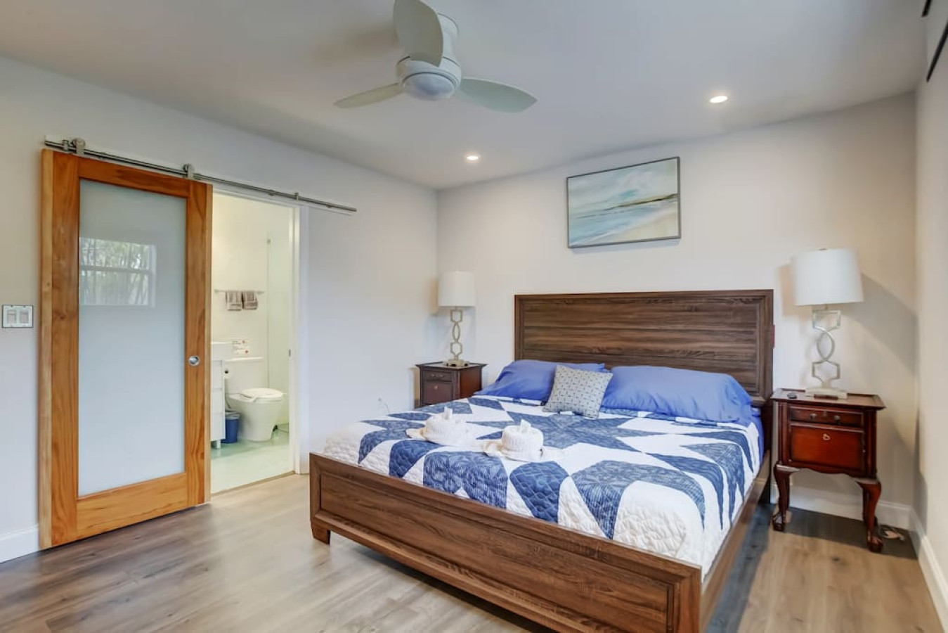 holly's-hacienda-w-heated-pool-+-patio-area/